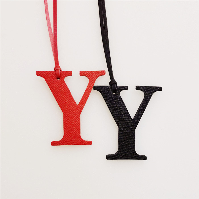 Women Accessories Name In English - الإنجليزية رسالة Y الأبجدية جلد البقر