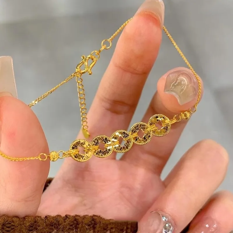 Women Accessories Meaning - جديد: قلادة وسوار بتصميم عملة الإمبراطور