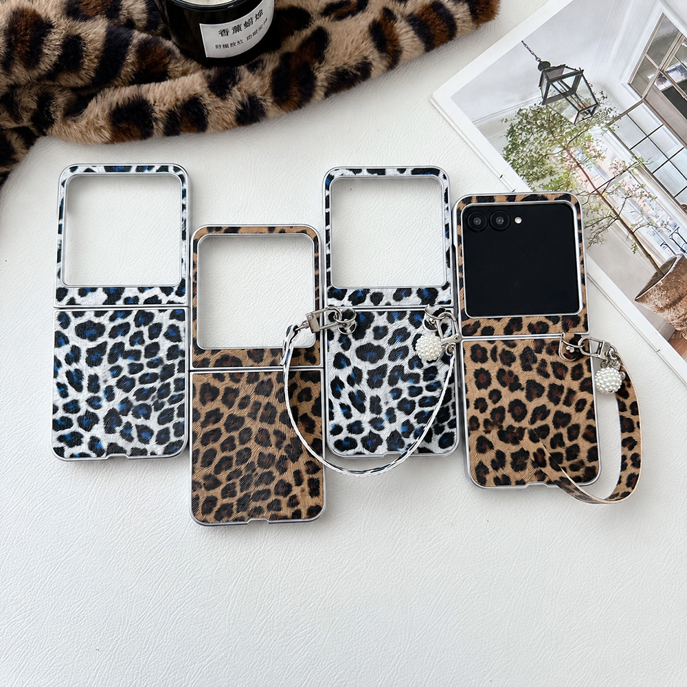 Women'S Accessories For Suit - حافظة هاتف قابلة للطي بطبعة جلد