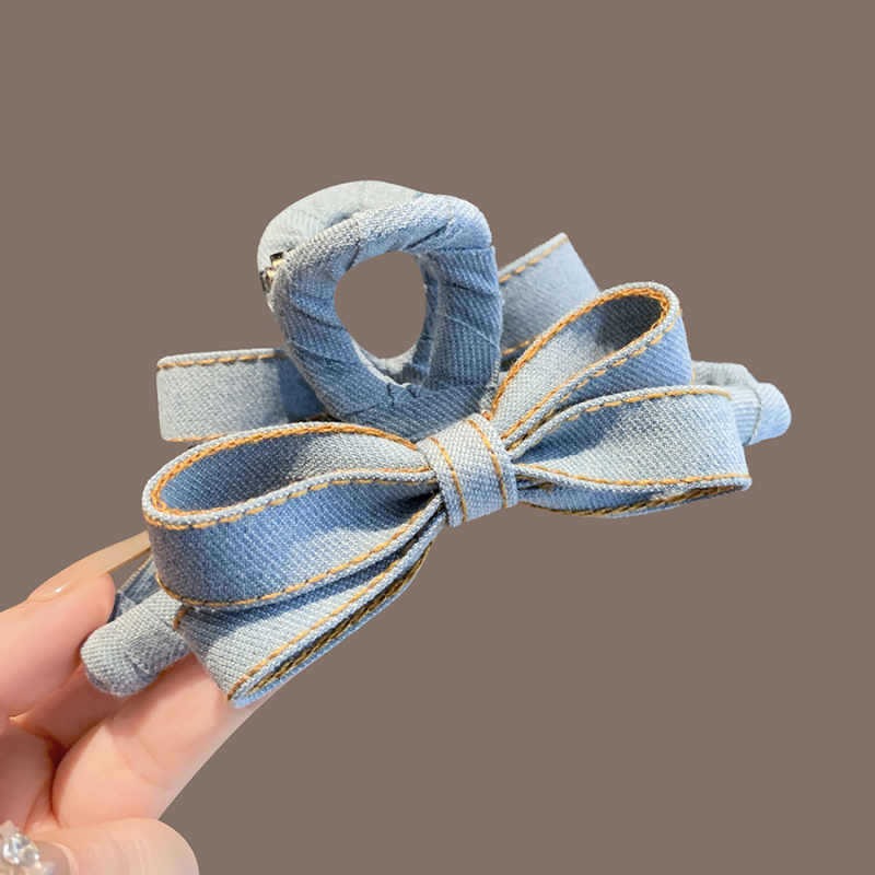 Women'S Winter Accessories Set - مشبك شعر على شكل فيونكة من
