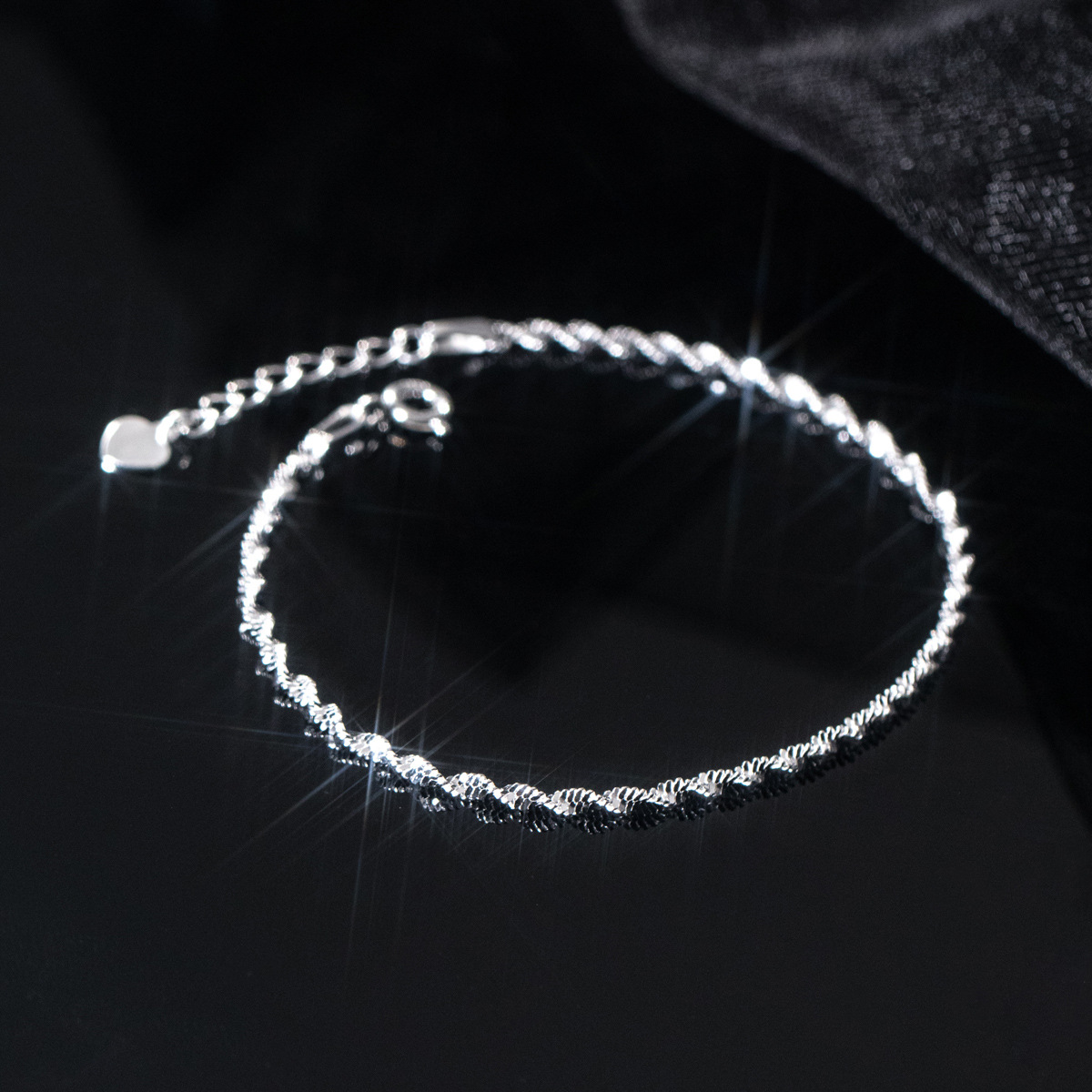 أساور نسائية عصرية لعام 2026،  - مراجعة Women'S Accessories Trends 2026 وسعره