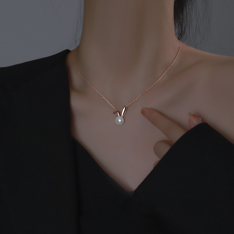 قلادة لؤلؤ أرنب للنساء ، سلسلة - مراجعة Women Accessories Meaning وسعره