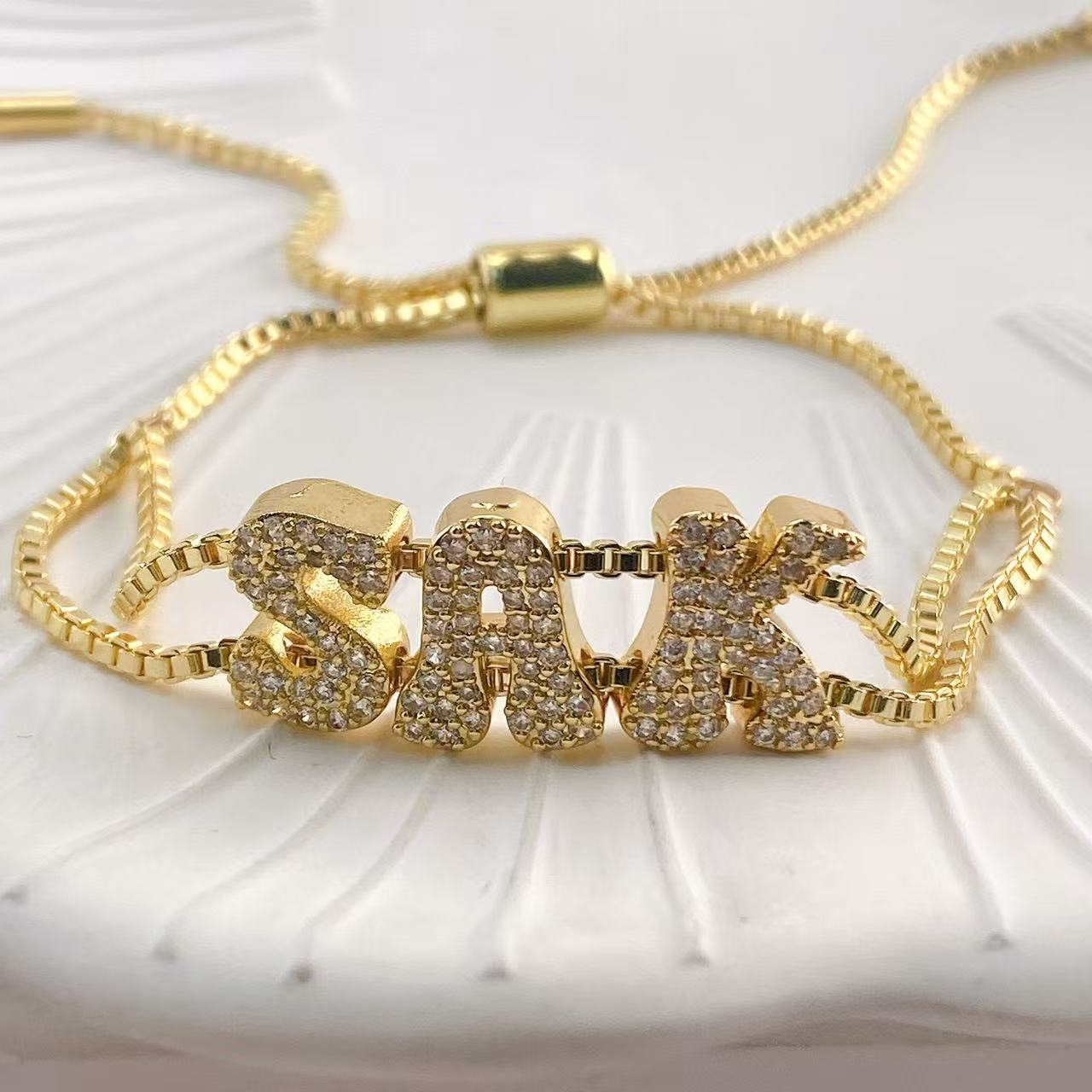 سوار ذهبي أنيق قابل للتخصيص با - مراجعة Women Accessories Name In English وسعره