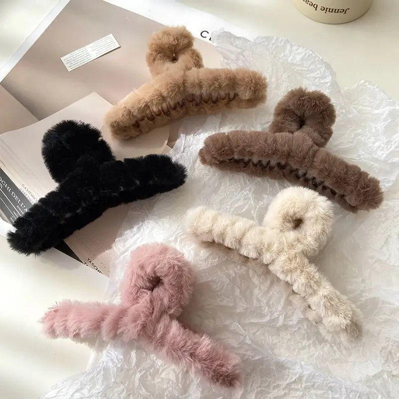 مشبك شعر كبير من القطيفة على ش - مراجعة Women'S Winter Accessories Set وسعره