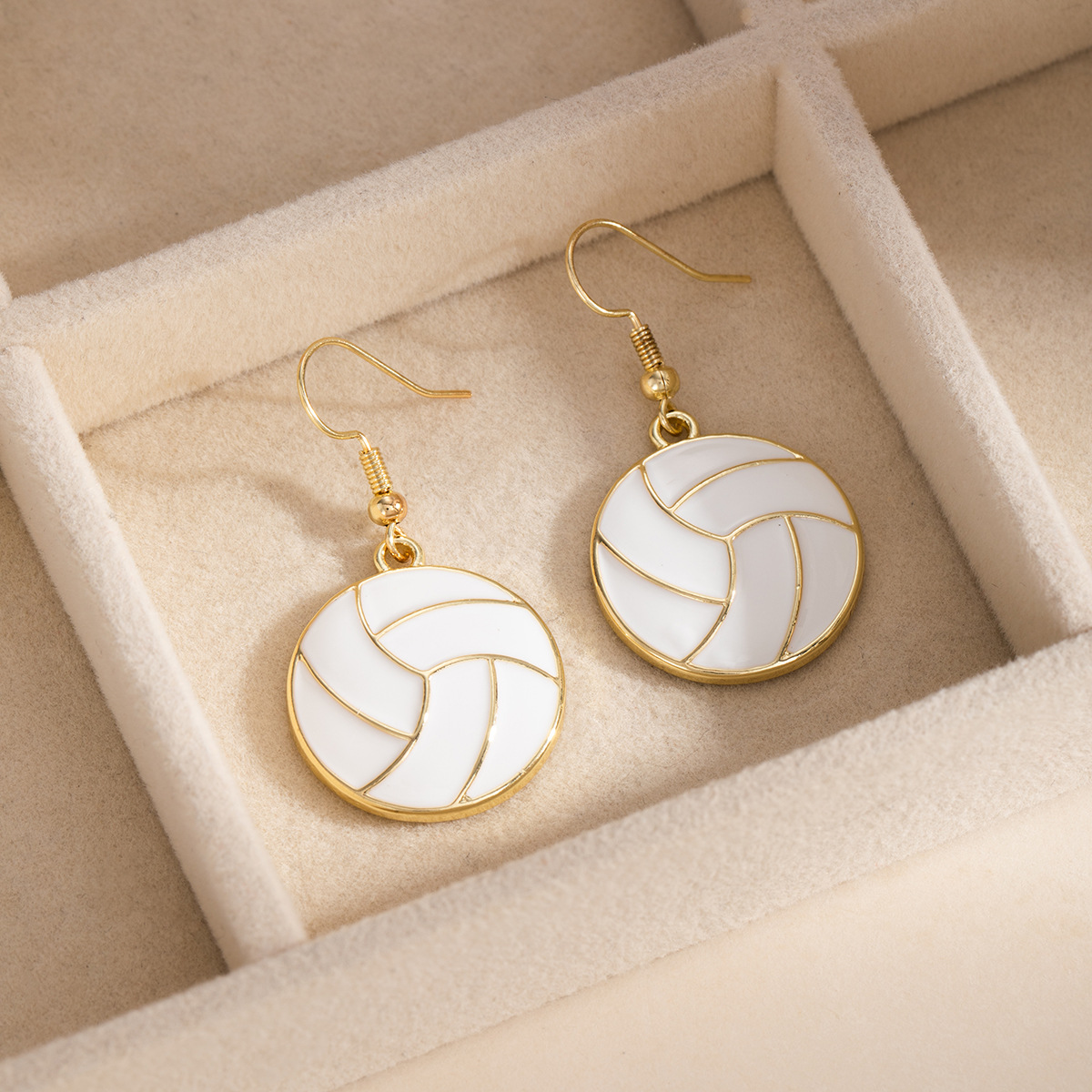 أقراط رياضية للنساء، أقراط بتص - مراجعة Women'S Volleyball Accessories وسعره