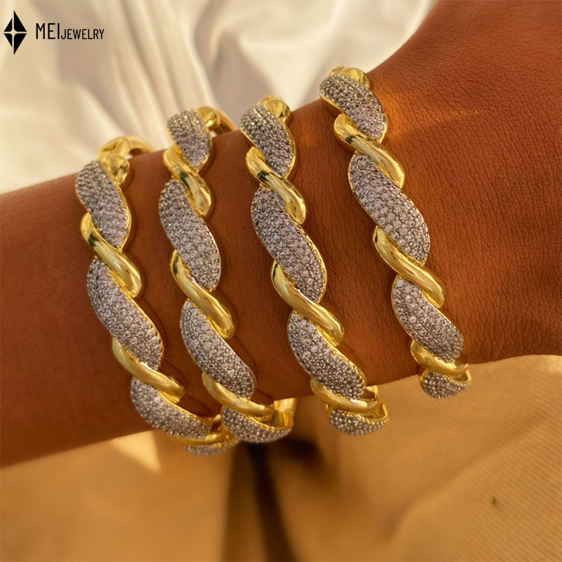 الراقية تتميز بخطوط قطرية بلون - مراجعة Women'S Accessories Manufacturers وسعره