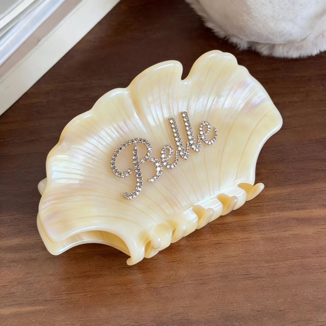 مشط تدليك يدوي الصنع مخصص بالأ - مراجعة Women Accessories Name In English وسعره