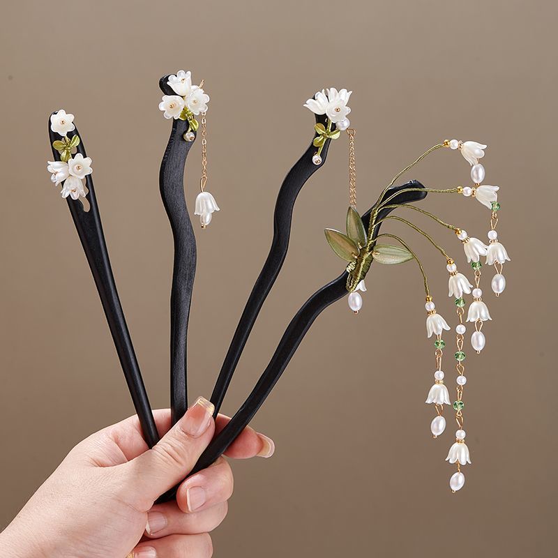 دبوس شعر خشبي بتصميم زهرة زنبق - مراجعة Women'S Formal Accessories وسعره