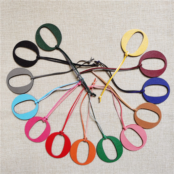 الإنجليزية حرف O الأبجدية جلد  - مراجعة Women Accessories Name In English وسعره